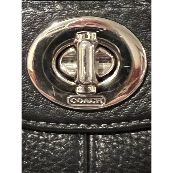 Coach‎ Penelope Pebbled Leather Shoulder Bag Silver Colored Hardware - Picture 2 of 8